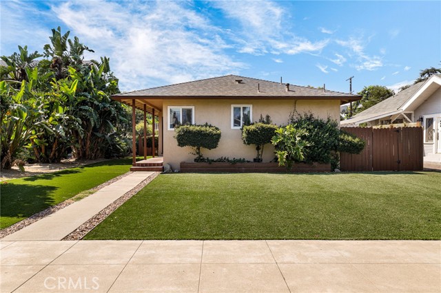 Property photo of 576 E Columbia AV