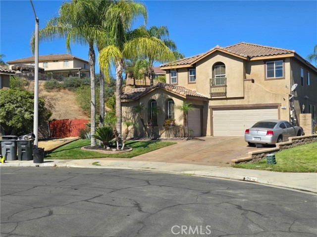 Property photo of 130 Azurite PL