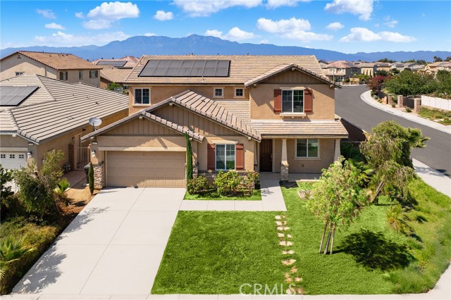 Property photo of 11877 Crossbill WY