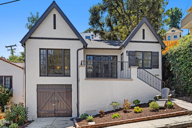 Property photo of 901 Wolford LN