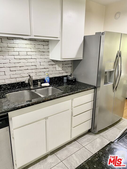 Property photo of 6526 Ocean Crest DR