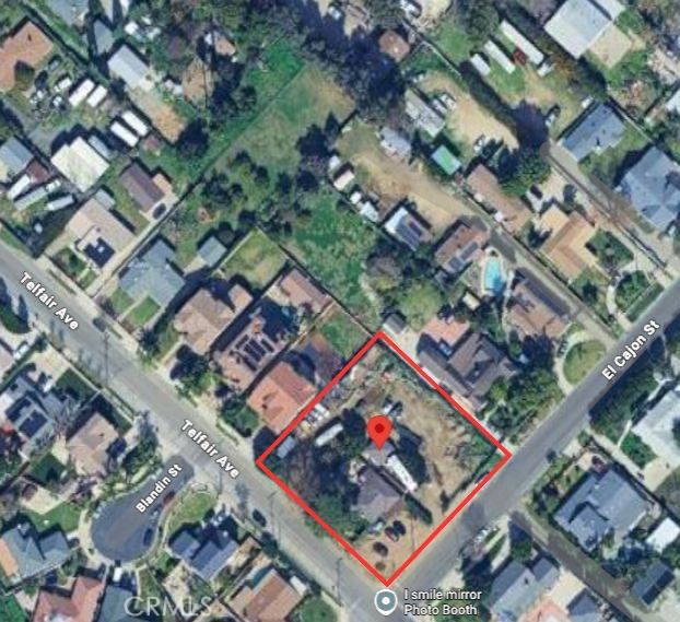 Photo of 15561 El Cajon St