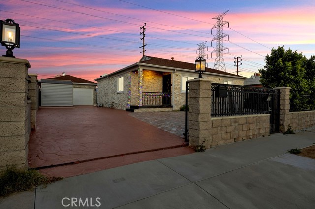 Property photo of 7712 El Caprice AV