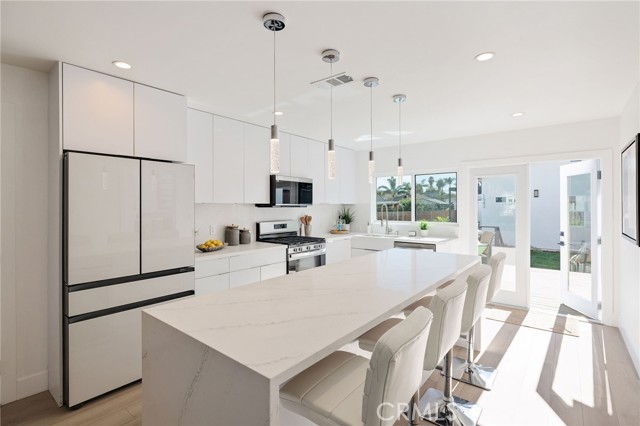 Property photo of 1544 W 215th ST