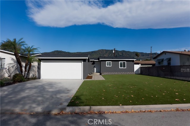 Property photo of 811 Bridwell