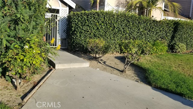 Property photo of 9826 California