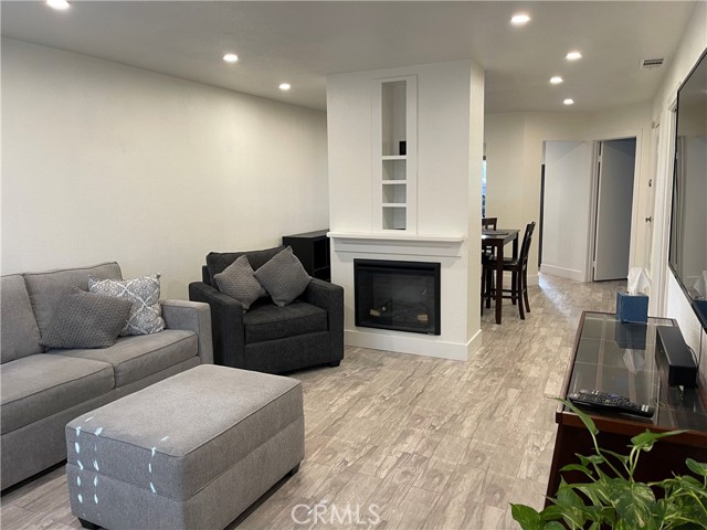 Property photo of 704 S Hayward #C