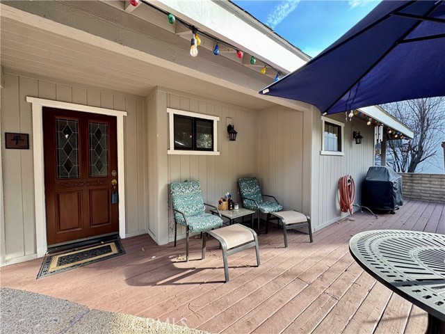 Property photo of 905 Madera LN
