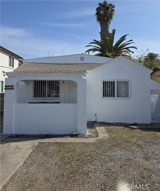 Property photo of 332 E 79th ST