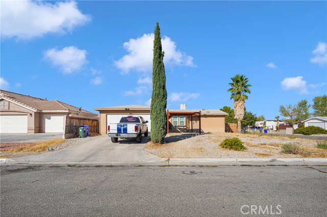 Property photo of 18870 Dogwood CT