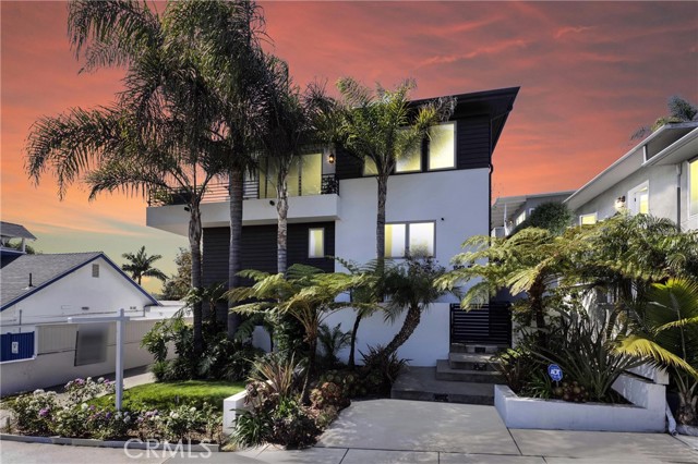 Property photo of 1542 Manhattan Beach BL
