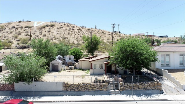 Property photo of 15445 Hesperia RD