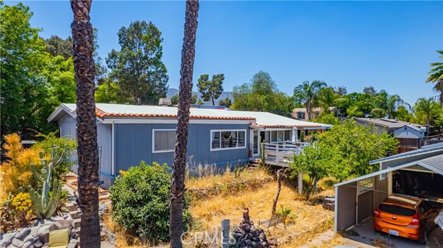 Property photo of 32303 Bilton WY