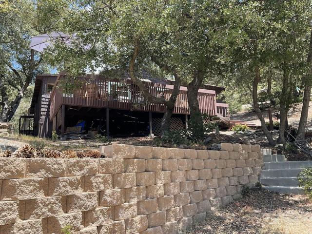 Property photo of 56450 Logan Creek RD