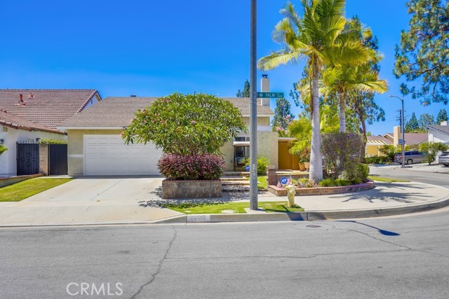 Property photo of 13418 Palm PL