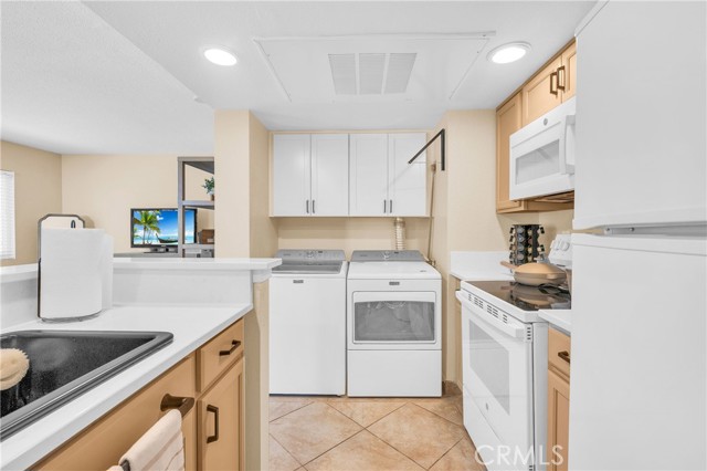 Property photo of 3647 Oak Creek DR