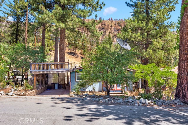Property photo of 716 Mountain View AV
