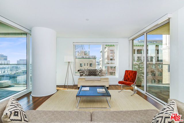 Property photo of 6250 HOLLYWOOD BL