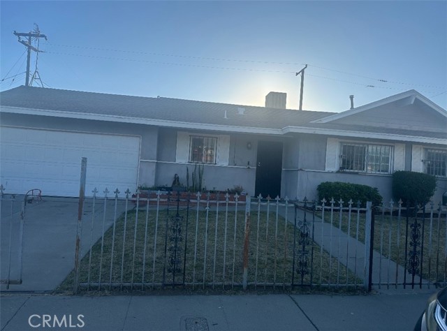 Property photo of 862 N Lassen AV