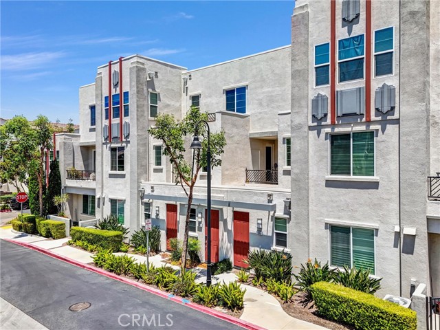 Property photo of 596 Katy DR