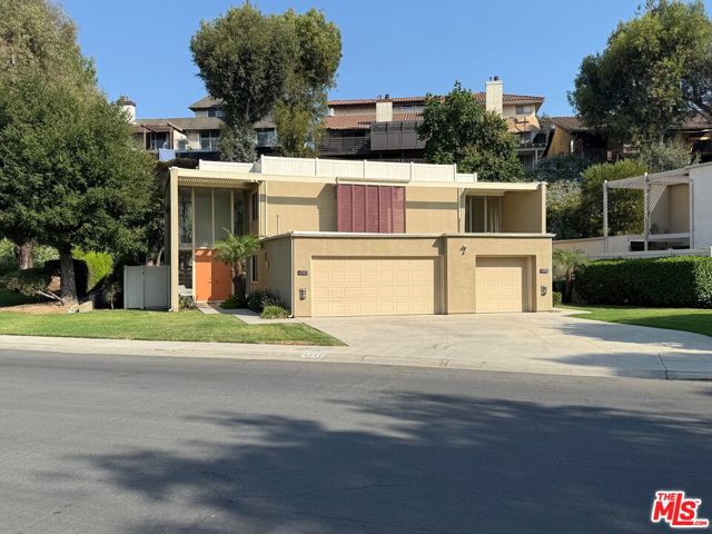 Property photo of 4092 Del Mar Ave
