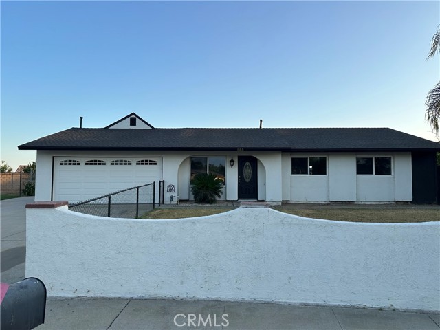 Property photo of 665 W Winchester DR