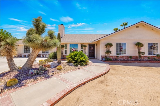 Property photo of 57933 Juarez DR