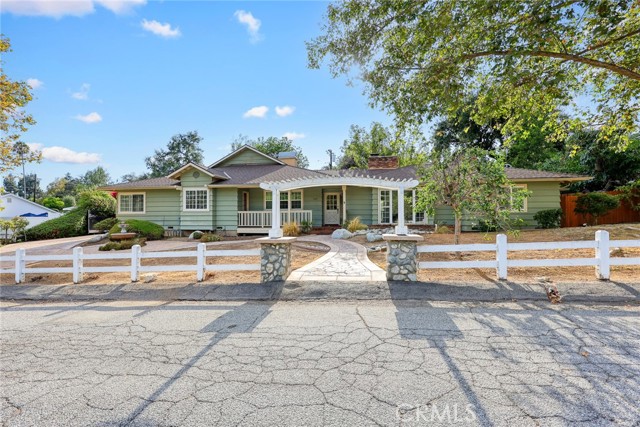Property photo of 145 MONTE VISTA LN