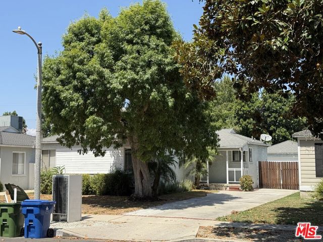 Property photo of 17517 Lemay PL