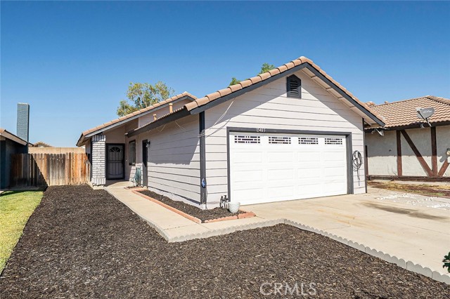 Property photo of 15403 Theresa AV