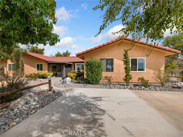 Property photo of 19376 Symeron