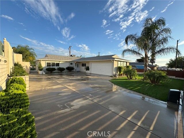Property photo of 13424 Dyer
