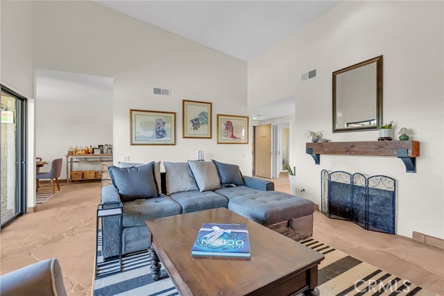 Property photo of 1186 Tiffany CR