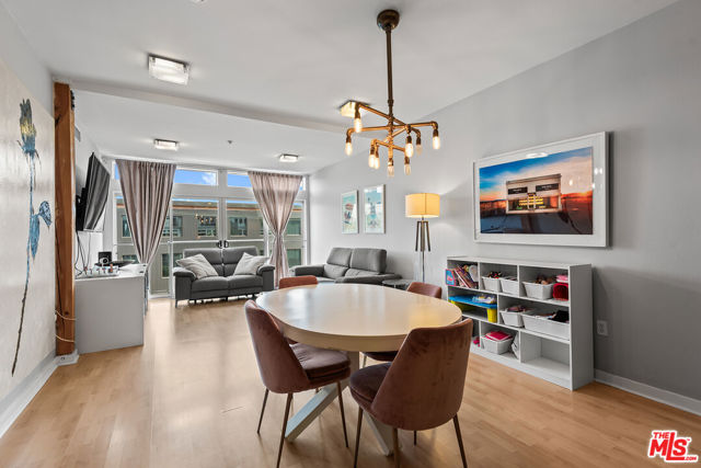 Property photo of 4215 Glencoe AV