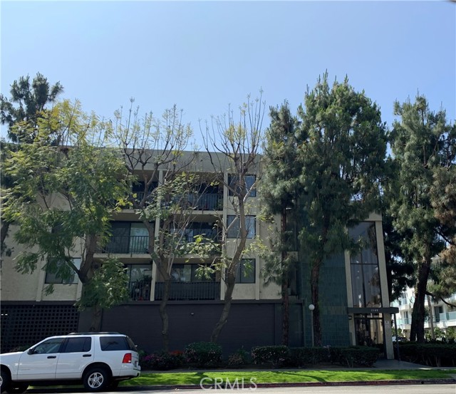 Property photo of 1140 E Ocean BL