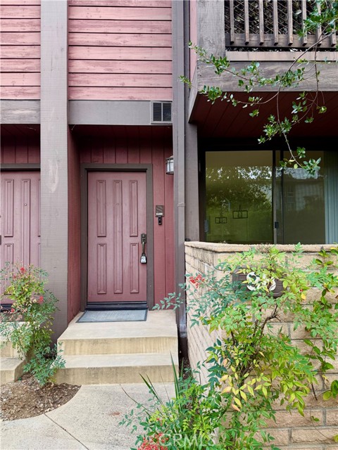 Property photo of 21930 Marylee