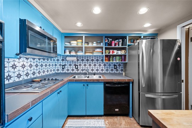 Property photo of 1323 CAMEO LANE