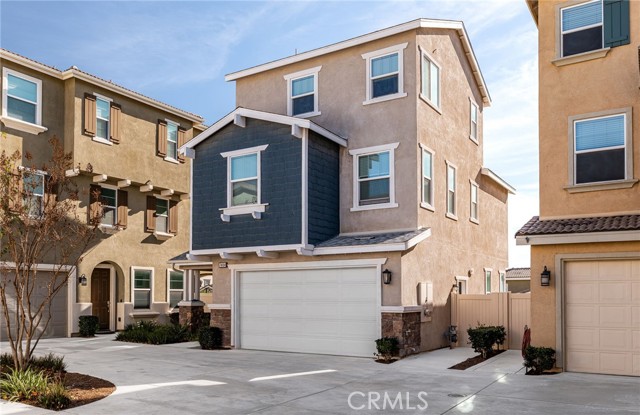 Photo of 7404 Hawkeye Ridge Rd