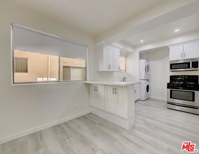 Property photo of 324 S Elm DR