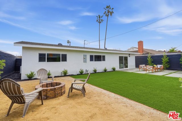 Photo of 19891 Gloucester Ln