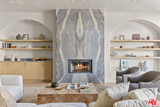 Property photo of 18 Voyage ST