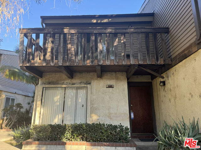 Property photo of 534 S Flower CR