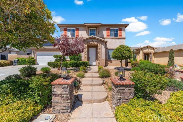 Property photo of 2613 Lincoln LN