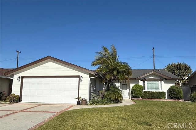 Property photo of 12372 Lamplighter ST