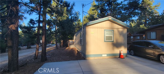 Property photo of 201 Maple LN
