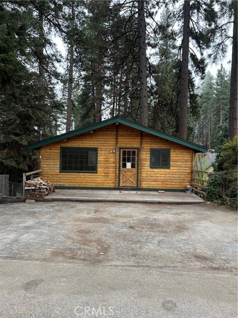 Property photo of 2405 Whispering Pines DR
