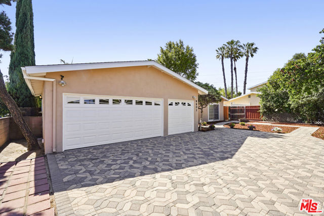 Property photo of 9901 Rathburn AV