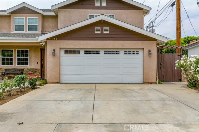 Property photo of 7129 Forbes AV
