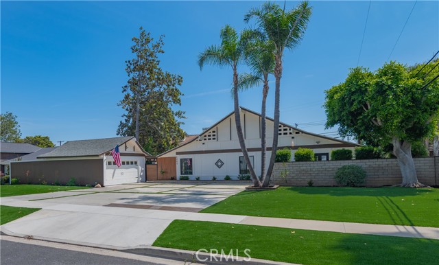 Property photo of 1242 Flaminian WY
