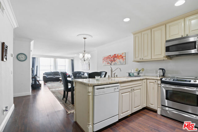 Property photo of 10751 Wilshire BL